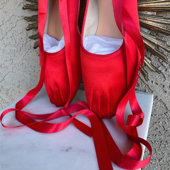 J. CREW Ruby Red Satin Lace Up Ballet Slippers Flats Pointe Shoe Style Flats - Picture 5 of 17